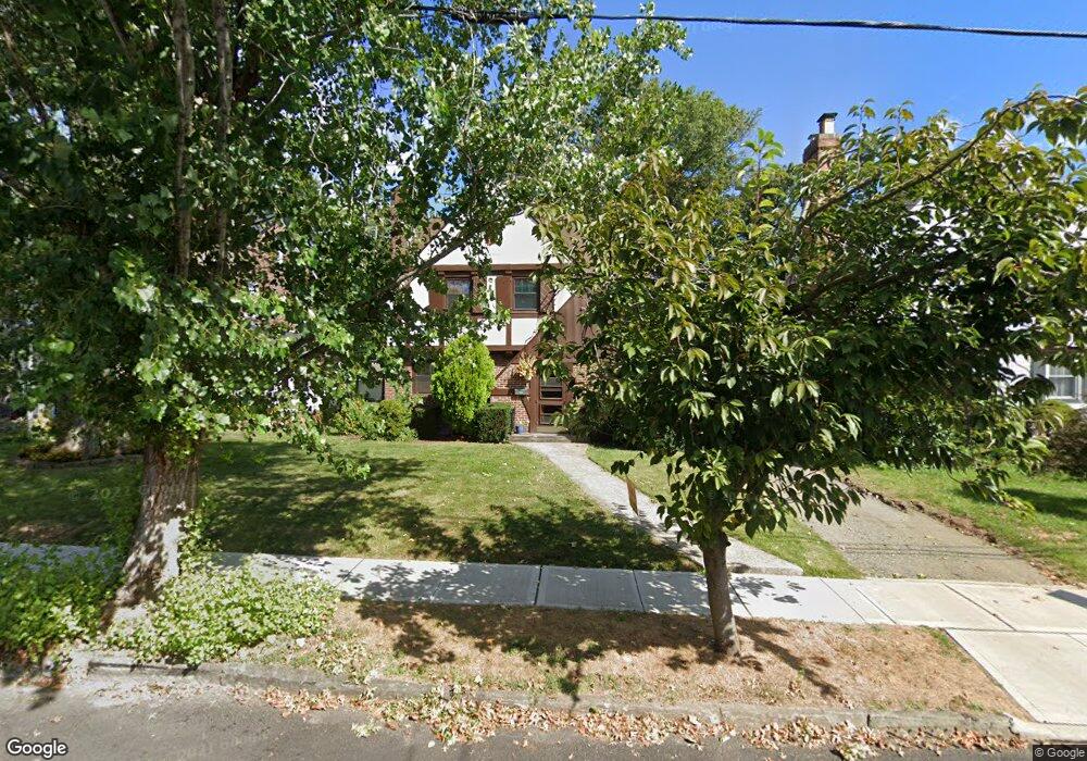 1113 Kipling Rd unit 15, Elizabeth, NJ 07208 - photo 1