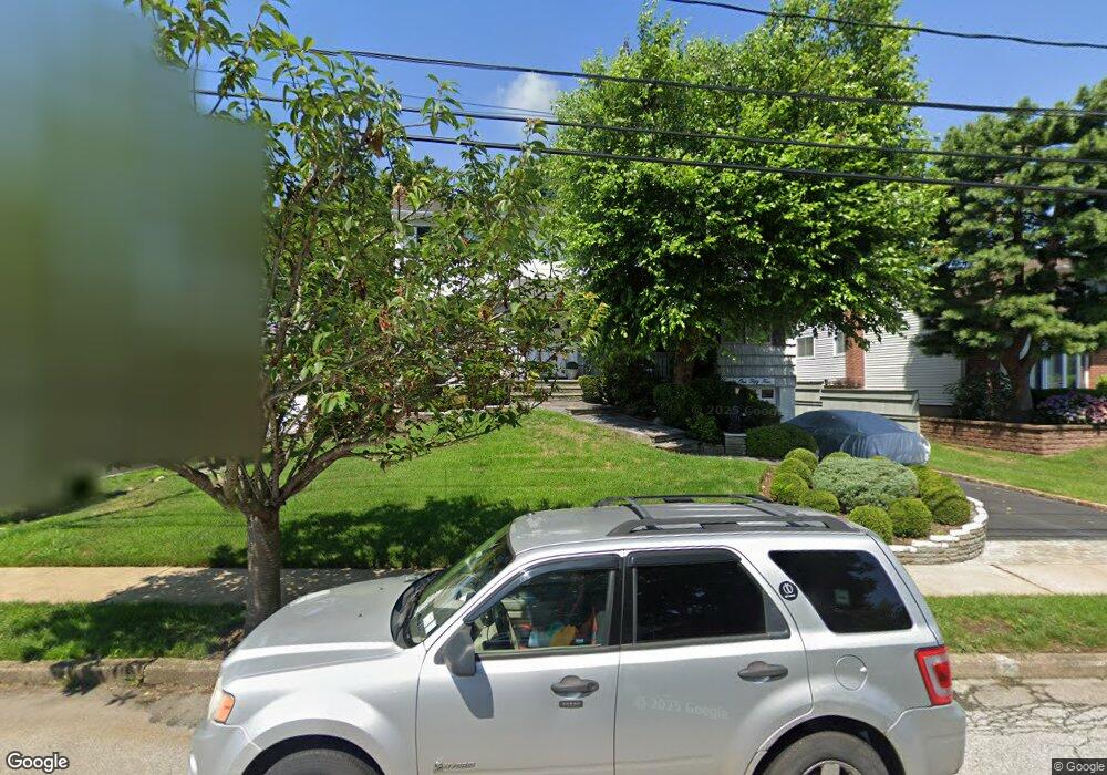 2152 Howell St, Bellmore, NY 11710 - photo 1