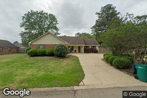 100 Mulberry Dr, Tupelo, MS 38801