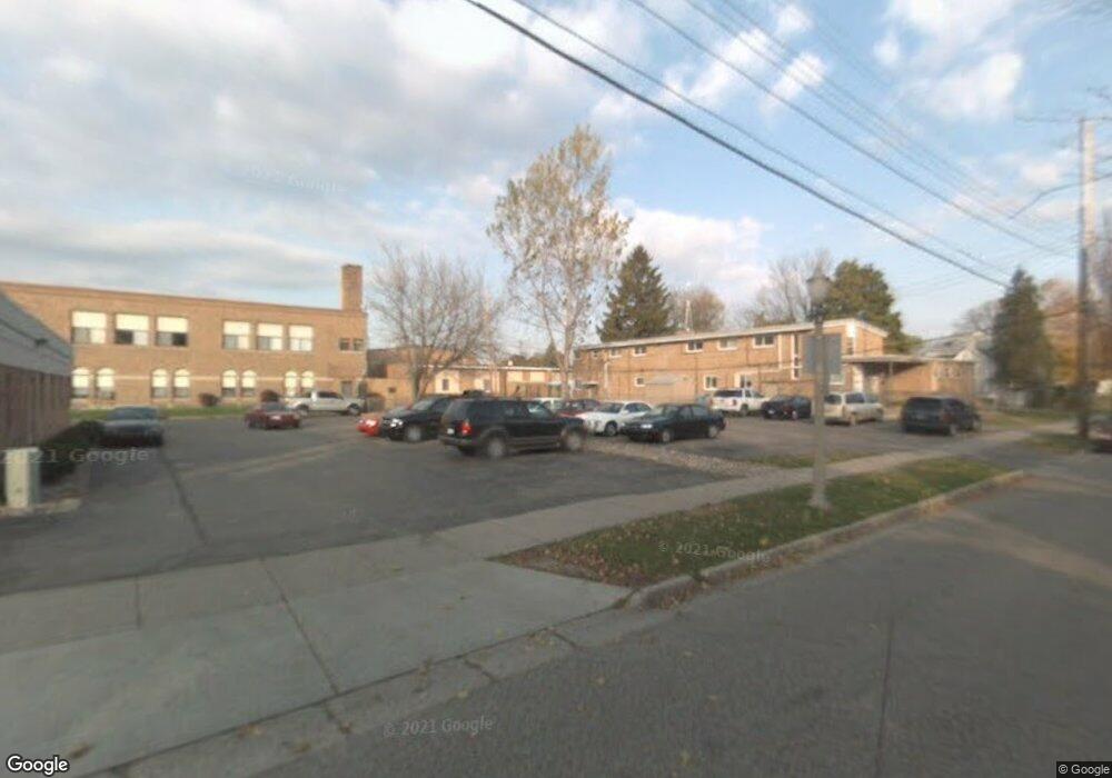 1519 W Oakland Ave, Lansing, MI 48915 - photo 1