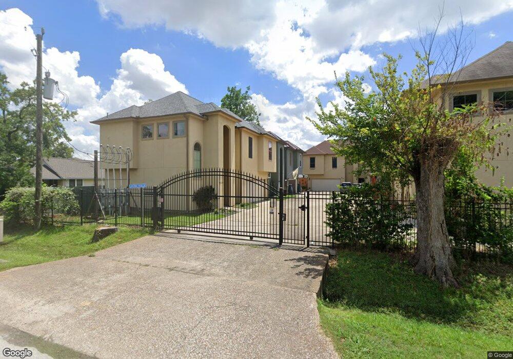 9006 Laverne Park Ln, Houston, TX 77080 - photo 1