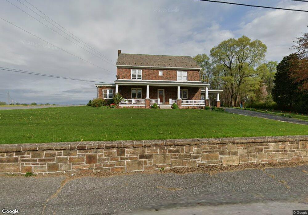 663 Wide Hollow Rd, East Earl, PA 17519 - photo 1