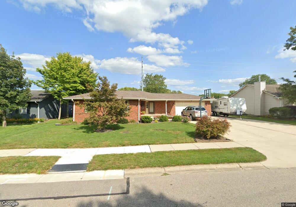 3543 Greenbriar Dr, Columbus, IN 47203 - photo 1