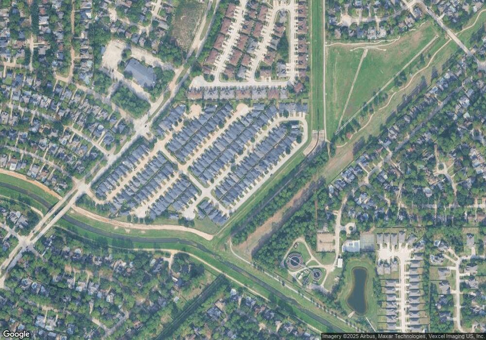 15926 Cottage Ivy Cir, Tomball, TX 77377 - photo 1