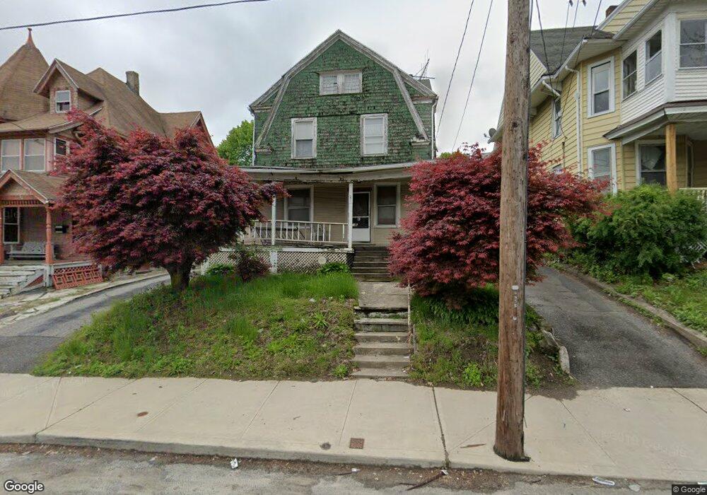 271 Cooke St, Waterbury, CT 06710 - photo 1