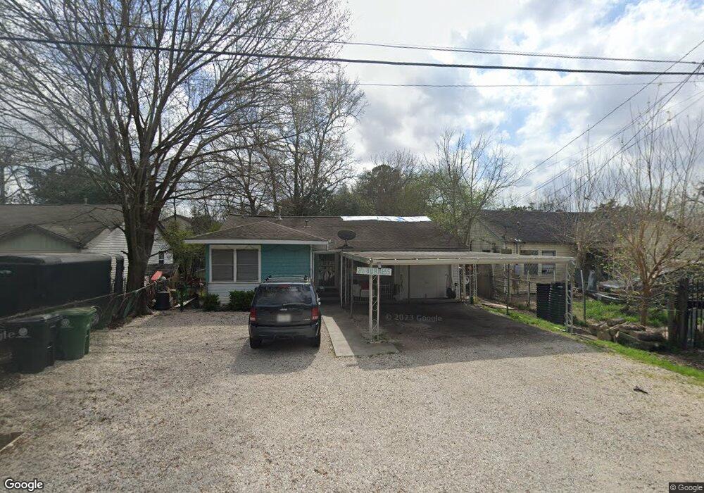 212 Burress St, Houston, TX 77022 - photo 1
