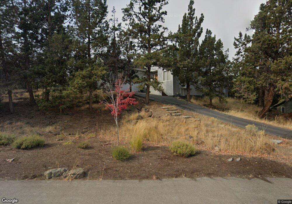 2117 NE Kim Ln, Bend, OR 97701 - photo 1