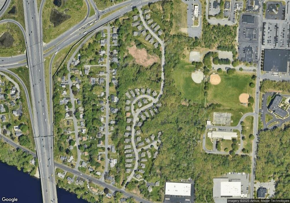 2 Vineyard Ln, Methuen, MA 01844 - photo 1