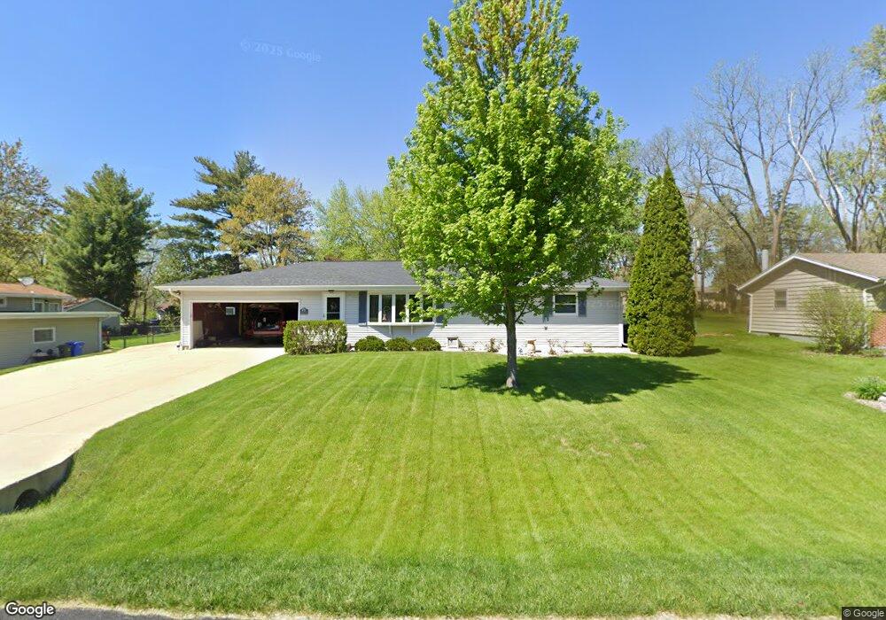 4878 Maple Ave, Fitchburg, WI 53711 - photo 1