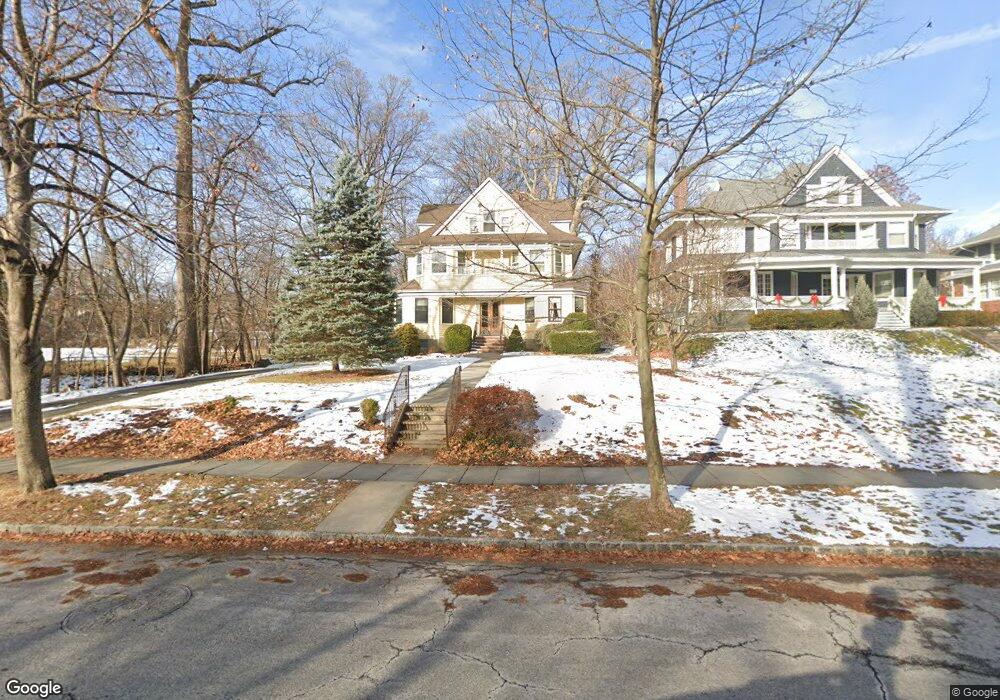 160 Midland Ave unit 3, Montclair, NJ 07042 - photo 1