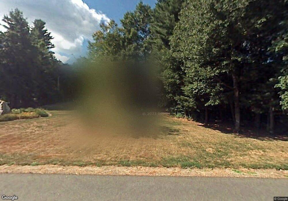 10 Rolling Hill Rd, Hampstead, NH 03841 - photo 1