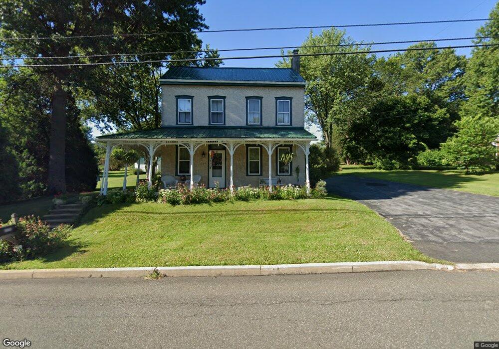 390 Mill St, Boyertown, PA 19512 - photo 1