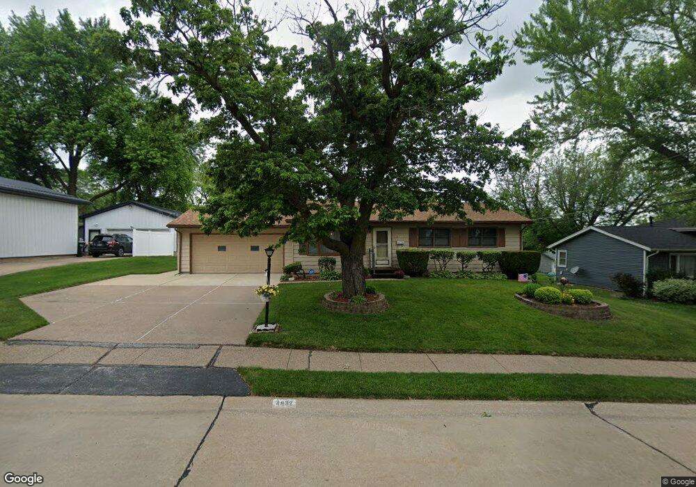 4632 N Harrison St, Davenport, IA 52806 - photo 1