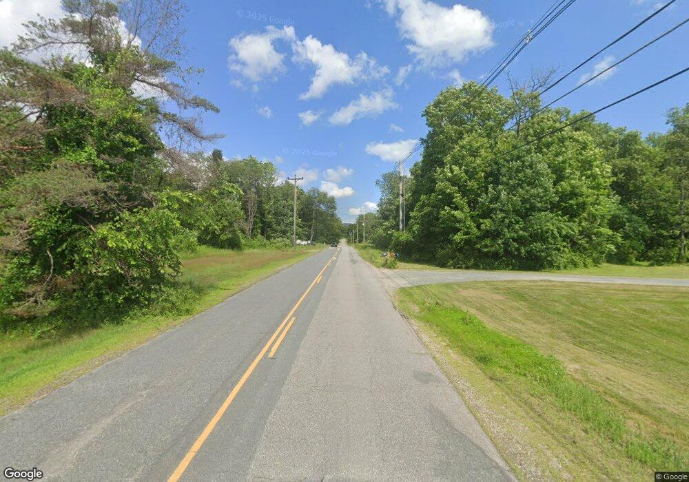 564 Fairgrounds Rd, Plymouth, NH 03264 - photo 1