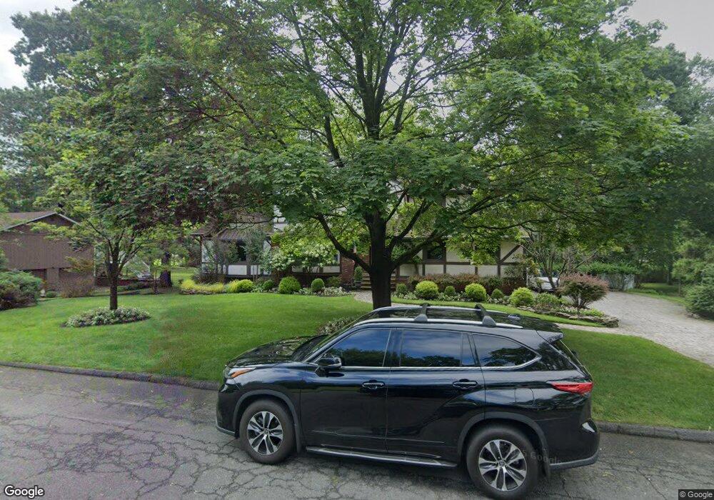 22 Higgins Place, Harrington Park, NJ 07640 - photo 1