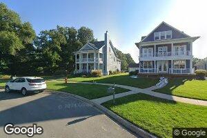 3413 Magnolia Ln, Saint Joseph, MI 49085