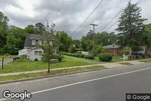 9 Lakeshore Dr, Lakehurst, NJ 08733