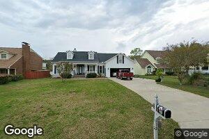 112 Lakeview Ct, Savannah, GA 31406