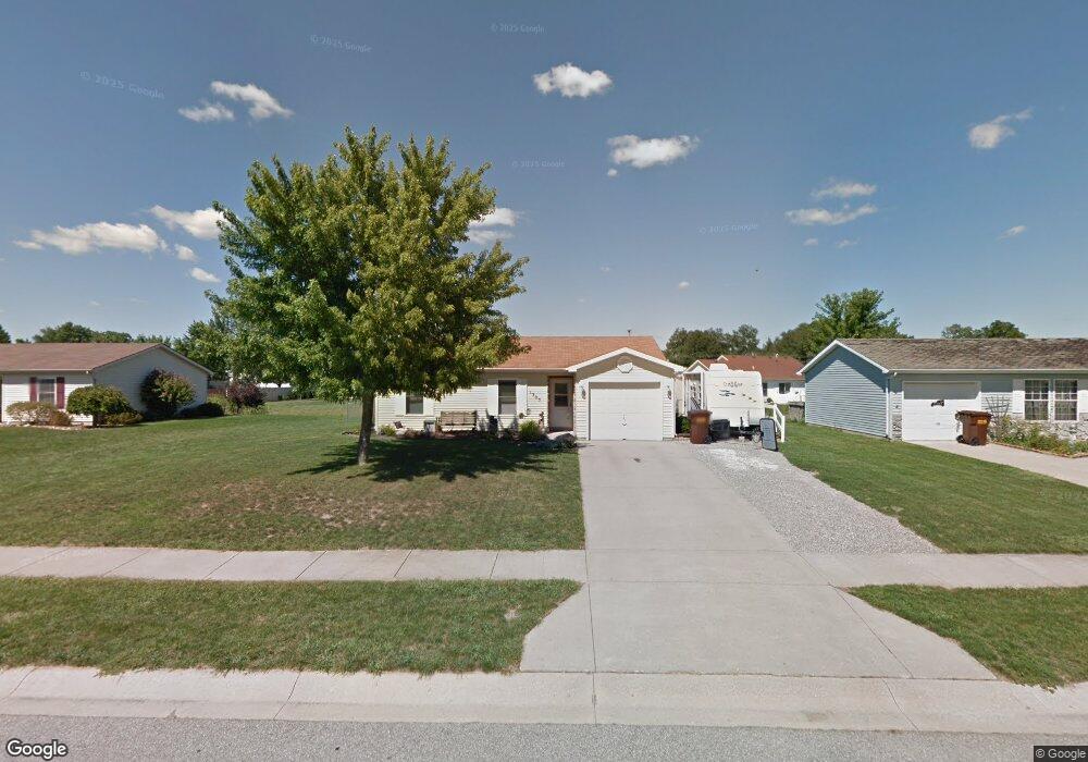 1305 Sunnyglenn Ct, Bluffton, IN 46714 - photo 1