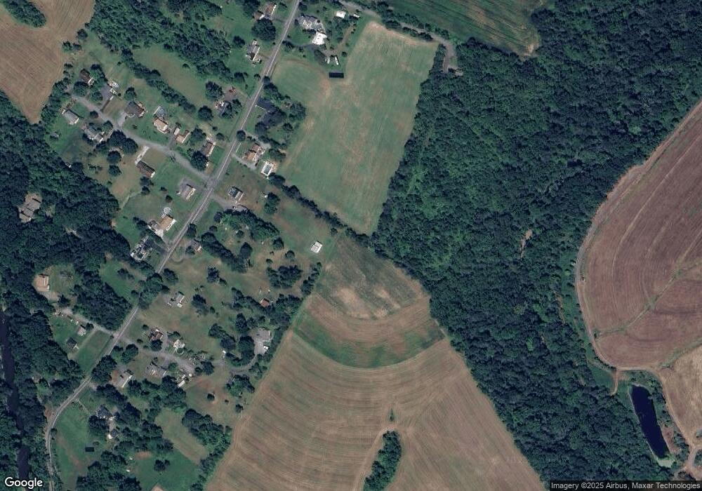 1339 Manatawny Dr, Pottstown, PA 19464 - photo 1