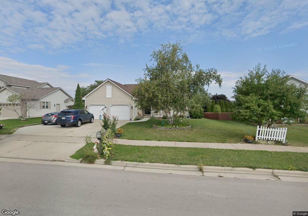 1109 Lincoln Rd, Oregon, WI 53575 - photo 1