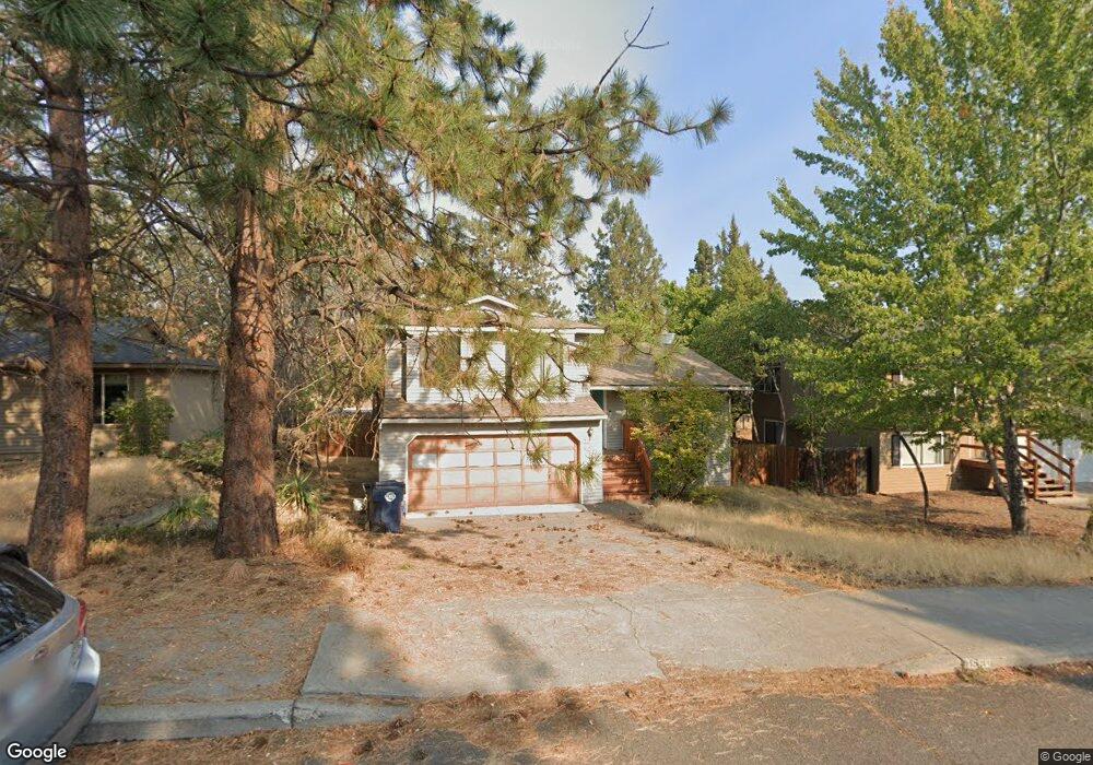 1660 NE Cackler Ln, Bend, OR 97701 - photo 1