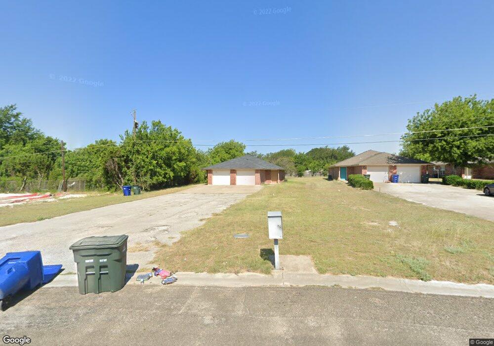 1011 Hawk Trail unit 1, Copperas Cove, TX 76522 - photo 1