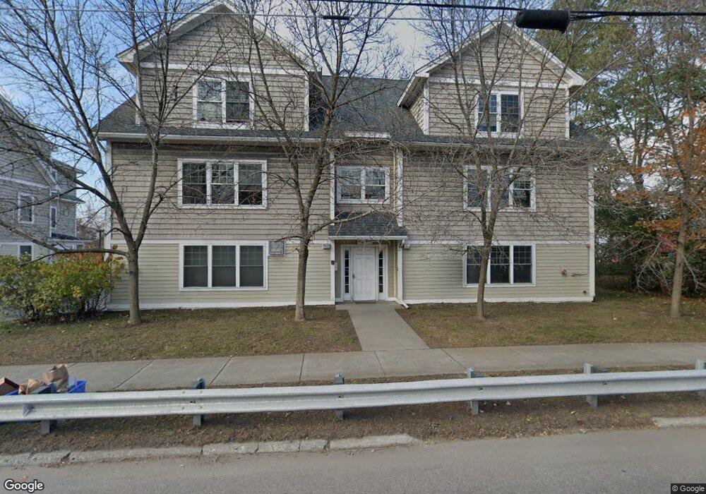 354 Manhattan Dr unit 9, Burlington, VT 05401 - photo 1