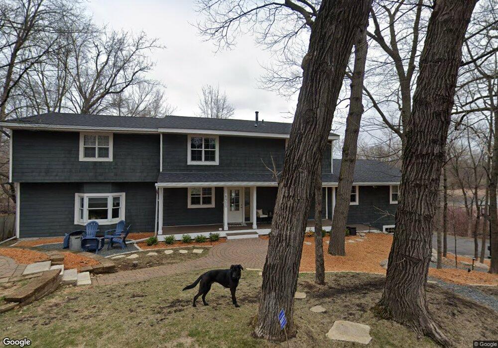 18900 James Ave, Wayzata, MN 55391 - photo 1