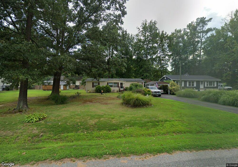 389 Monroe Dr, Colonial Beach, VA 22443 - photo 1