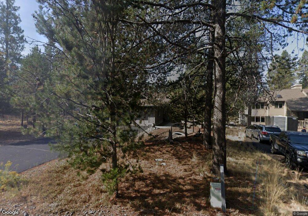 17663 Rogue Ln, Bend, OR 97707 - photo 1