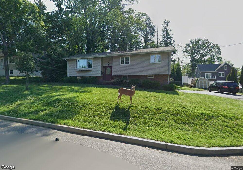 22 Ruth Ln, Demarest, NJ 07627 - photo 1