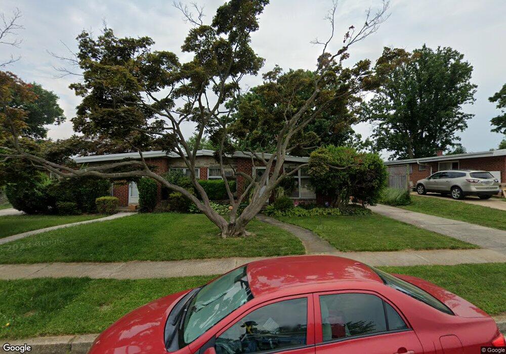 2427 Forest Green Rd, Baltimore, MD 21209 - photo 1