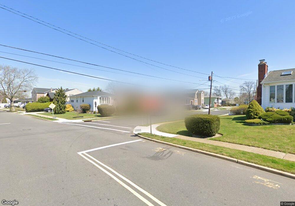 2671 Boundary Ln, Bellmore, NY 11710 - photo 1