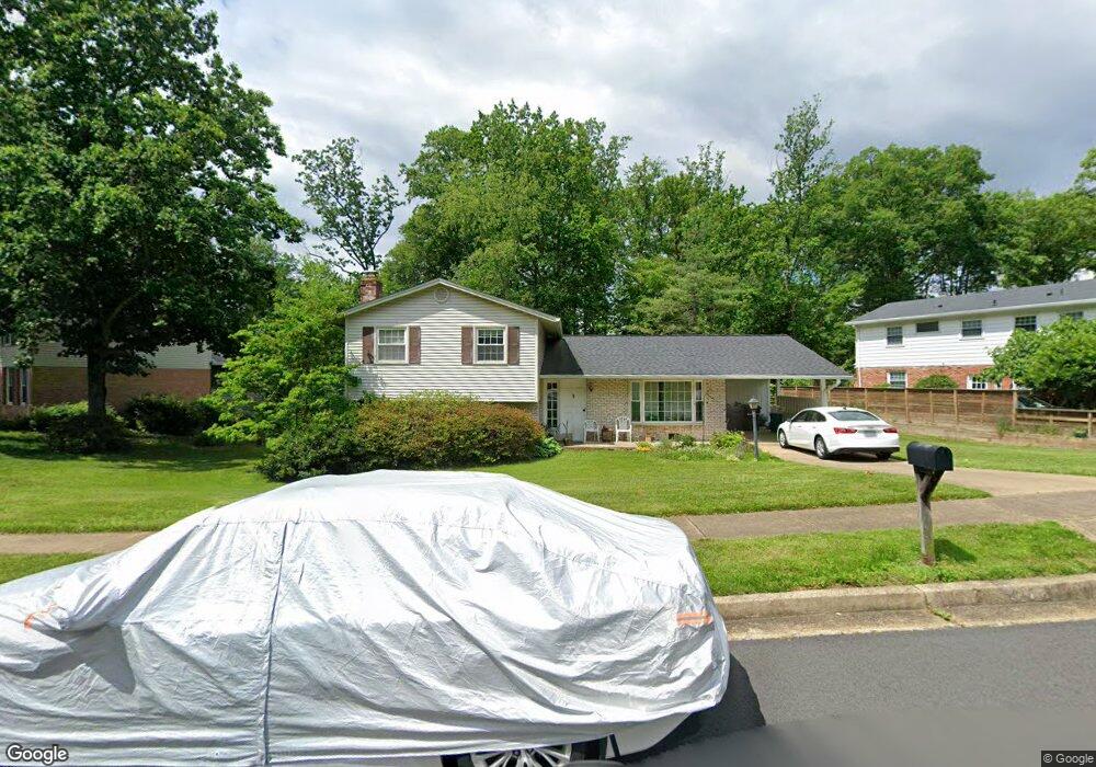 4912 Briar St, Fairfax, VA 22032 - photo 1