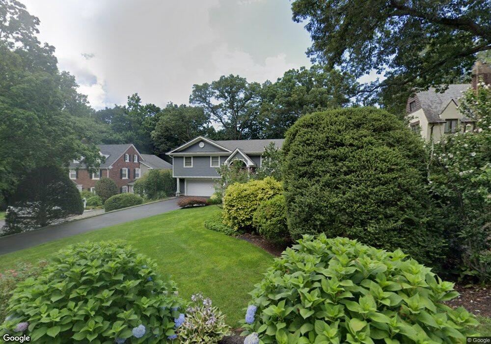 67 Longview Rd, Port Washington, NY 11050 - photo 1