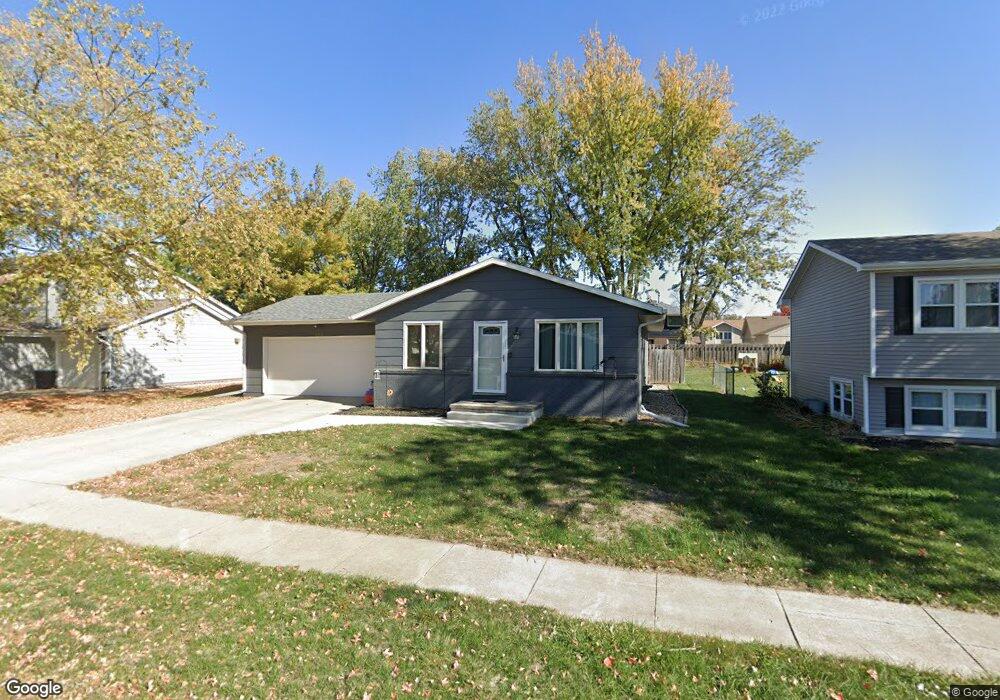 902 E 16th St N, Newton, IA 50208 - photo 1