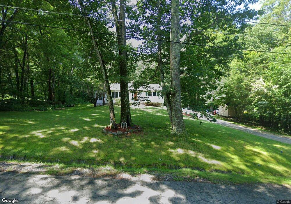 13 Hovey Meadow Rd, Atkinson, NH 03811 - photo 1