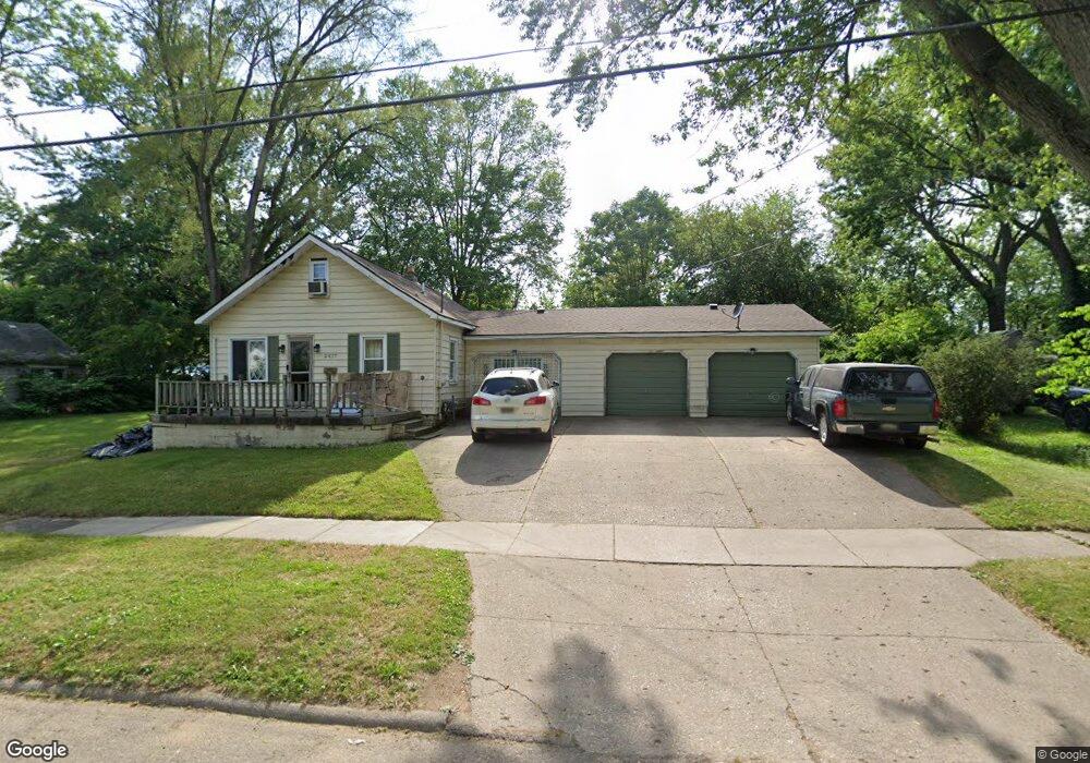 2417 N Vernon Ave, Flint, MI 48506 - photo 1