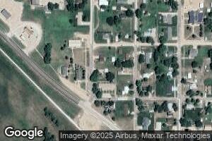 211 N Elm St, Ewing, NE 68735