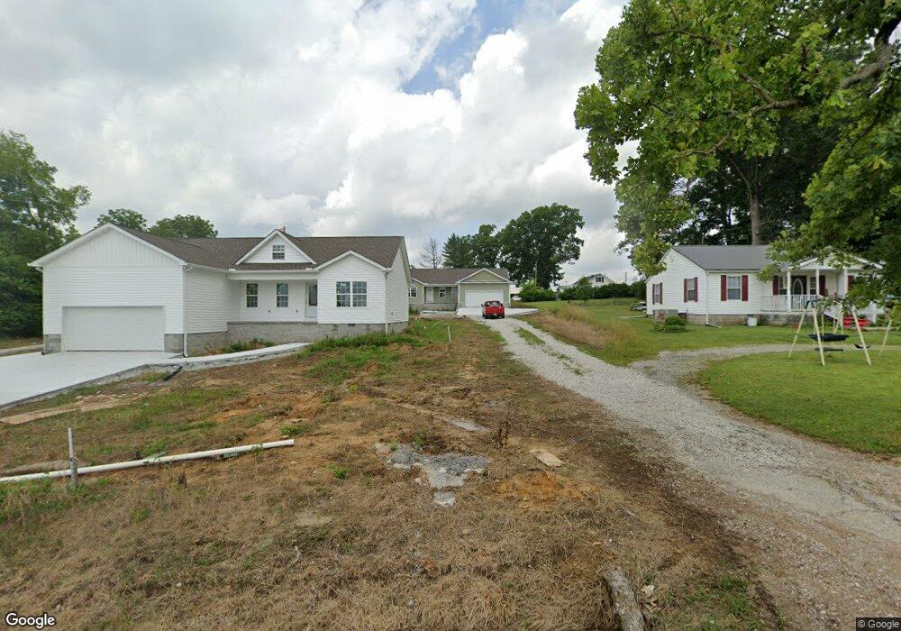 112 Ewell St, Manchester, TN 37355 - photo 1