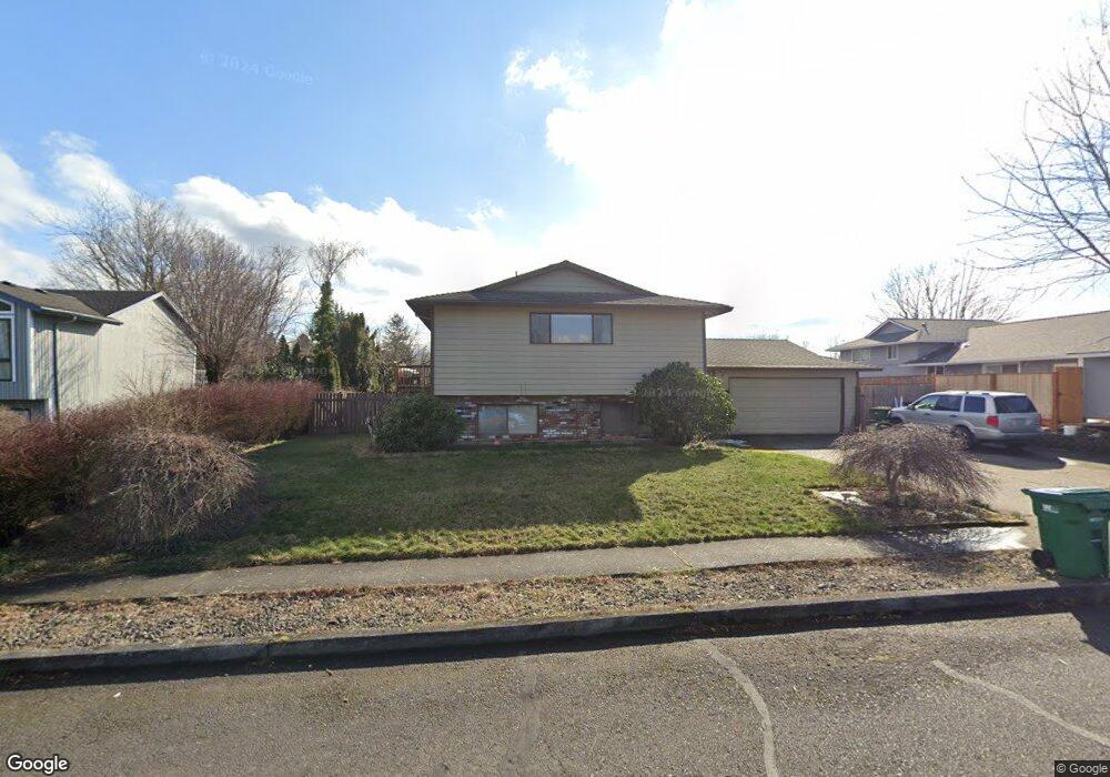 1532 SW 24th St, Troutdale, OR 97060 - photo 1