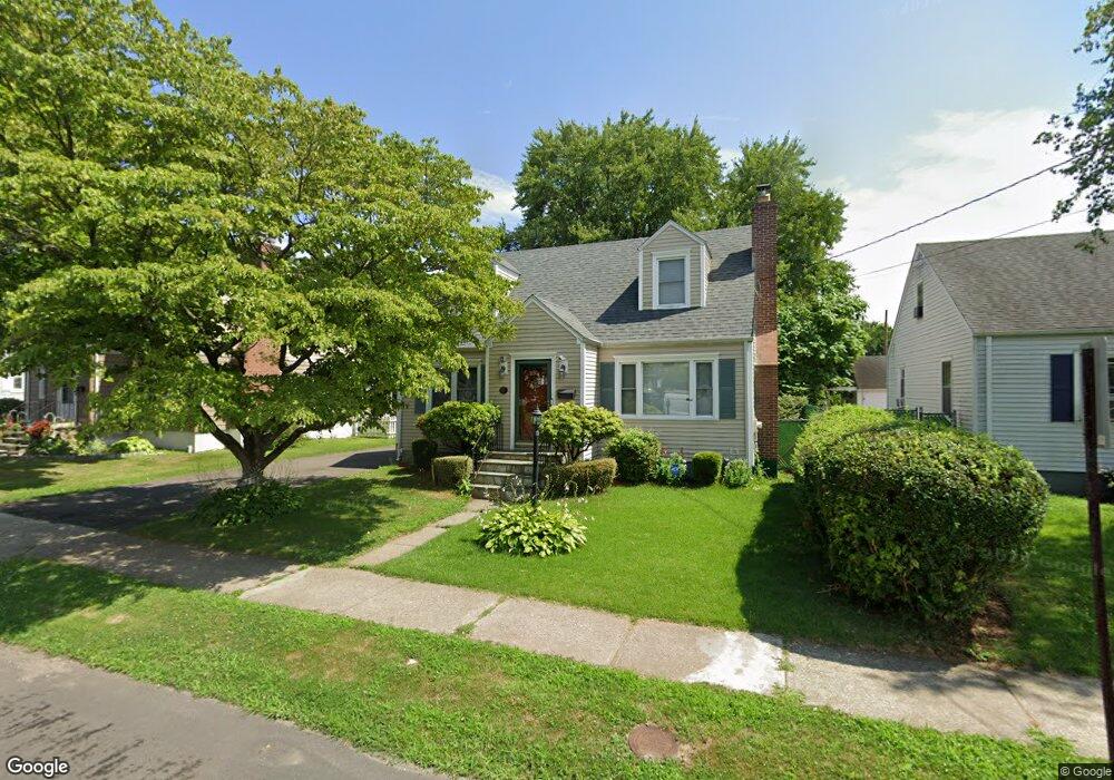 55 Goldenrod Ave, Bridgeport, CT 06606 - photo 1