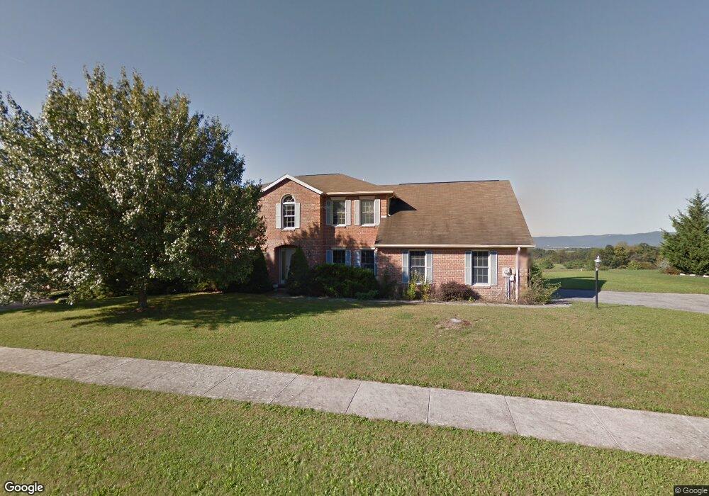 1645 Majestic Dr, Chambersburg, PA 17202 - photo 1