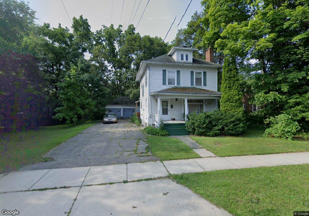 620 E Mount Hope Ave, Lansing, MI 48910 - photo 1