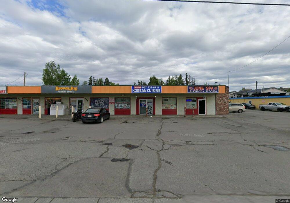 515 W Fireweed Ln, Anchorage, AK 99503 - photo 1