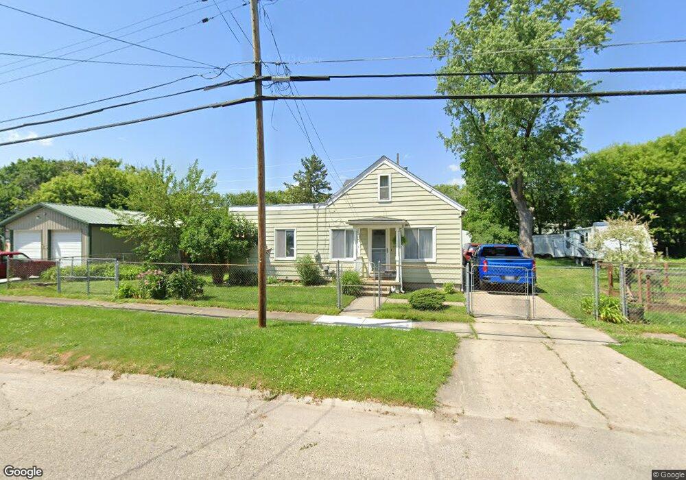 1114 Campbell St, Flint, MI 48507 - photo 1