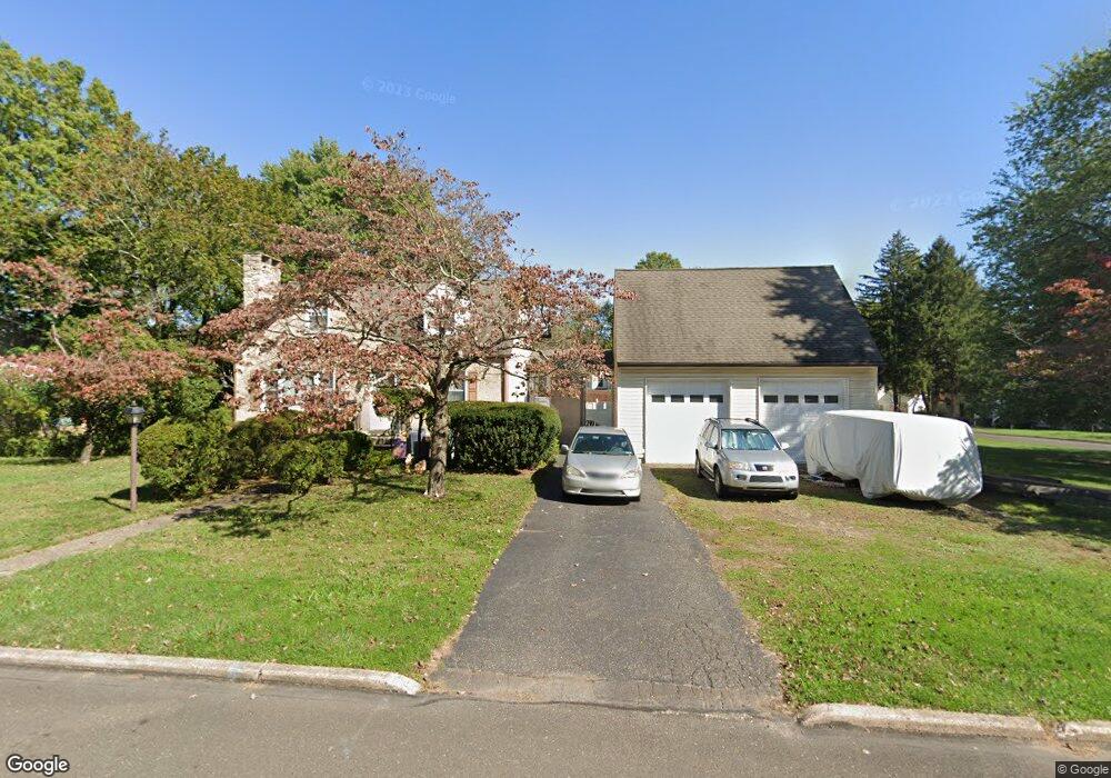 785 Redwood Dr, Southampton, PA 18966 - photo 1