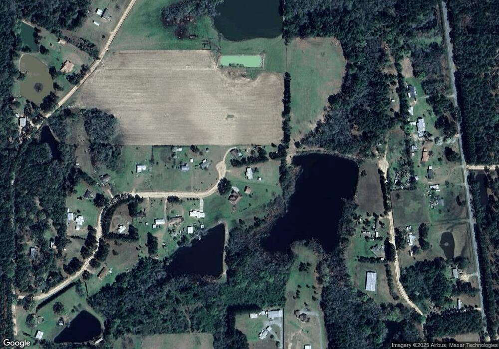 352 Chapel Hill Cir, Enigma, GA 31749 - photo 1