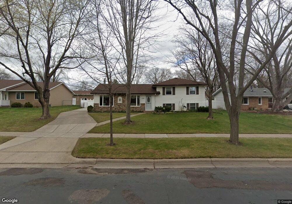 10749 Riverview Place NW, Coon Rapids, MN 55433 - photo 1